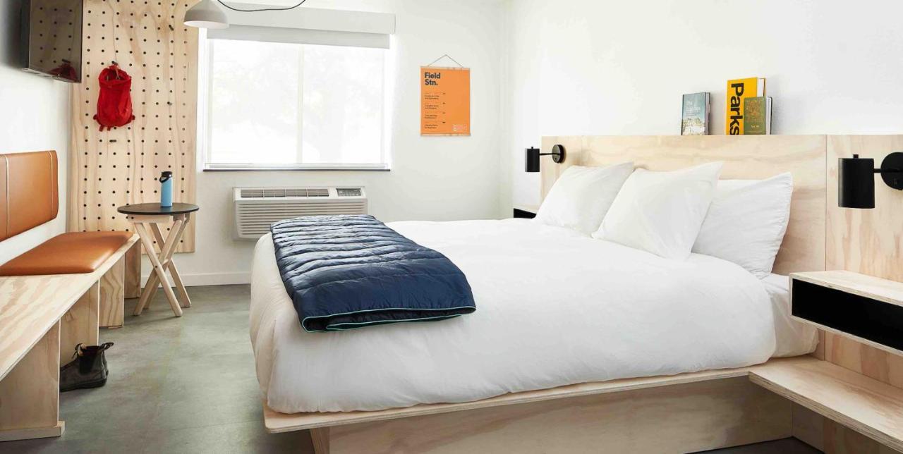 Field Station Joshua Tree Hotel Юка Вали Екстериор снимка