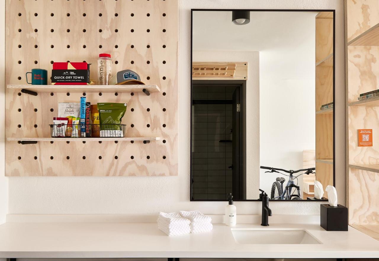 Field Station Joshua Tree Hotel Юка Вали Екстериор снимка