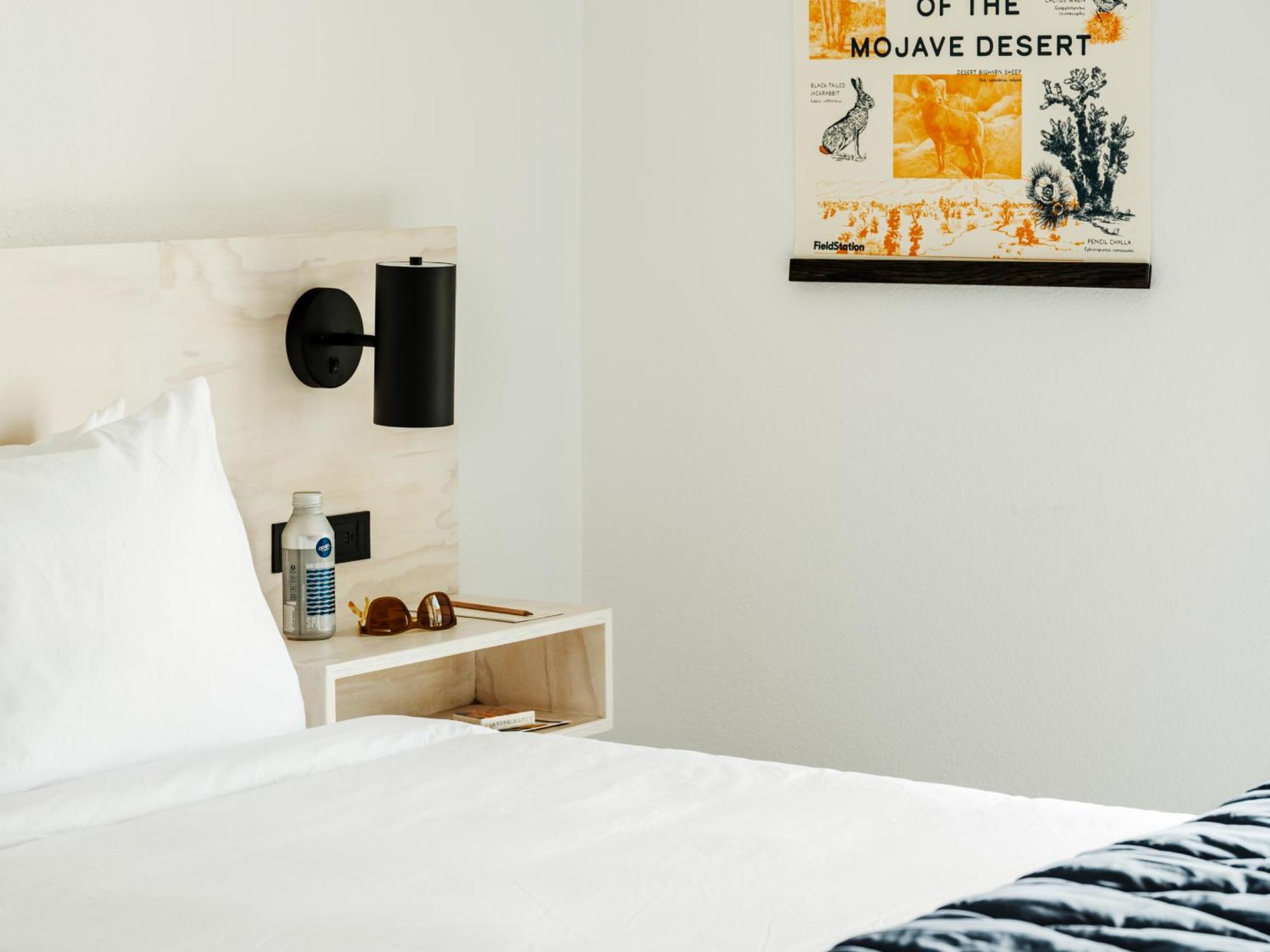 Field Station Joshua Tree Hotel Юка Вали Екстериор снимка